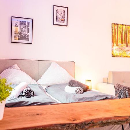 #222 Modernes City Apartment Im Herzen Von Нойс Экстерьер фото