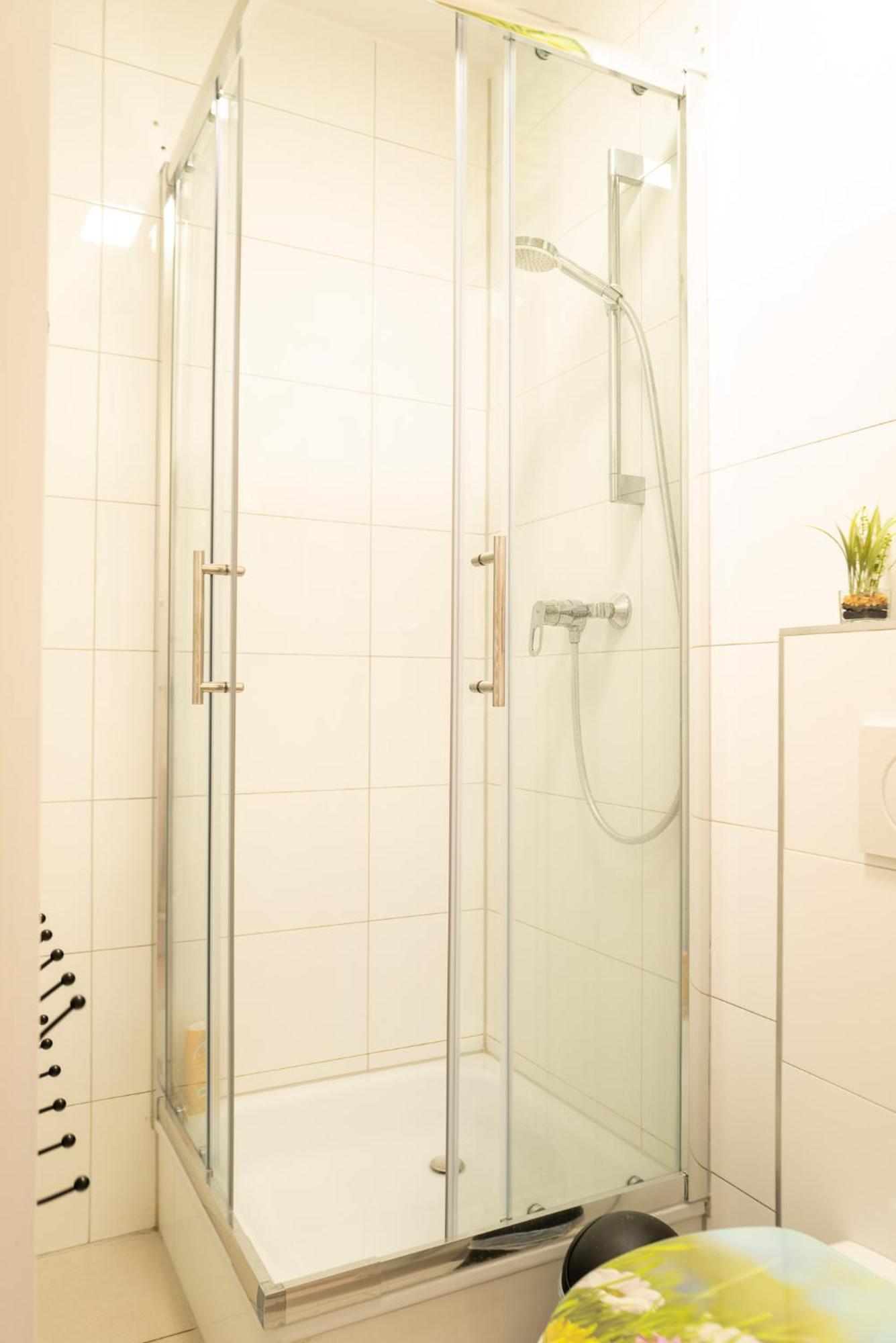 #222 Modernes City Apartment Im Herzen Von Нойс Экстерьер фото